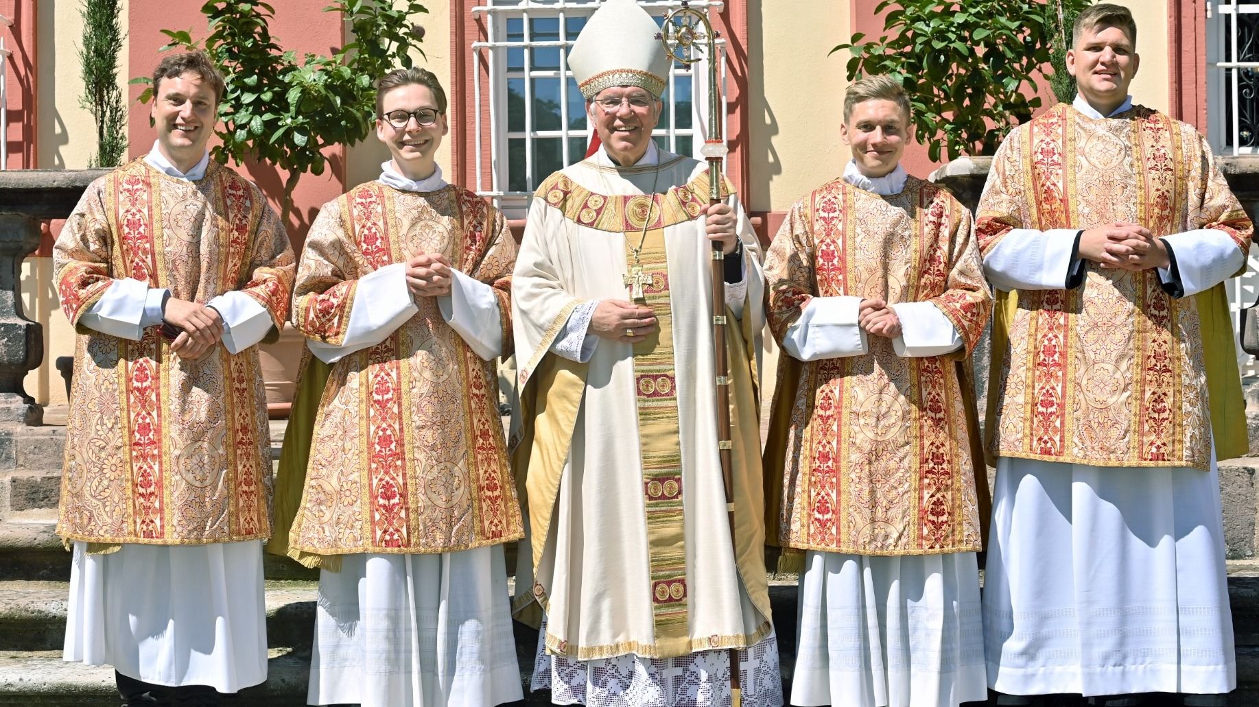 v.l.n.r.: Dr. Martin Nitsche, Marcel Krawietz,  Prof. Dr. Karlheinz Diez, Andreas Szumski und Daniel Schier. Foto: Bistum Fulda / Dr. Arnulf Müller