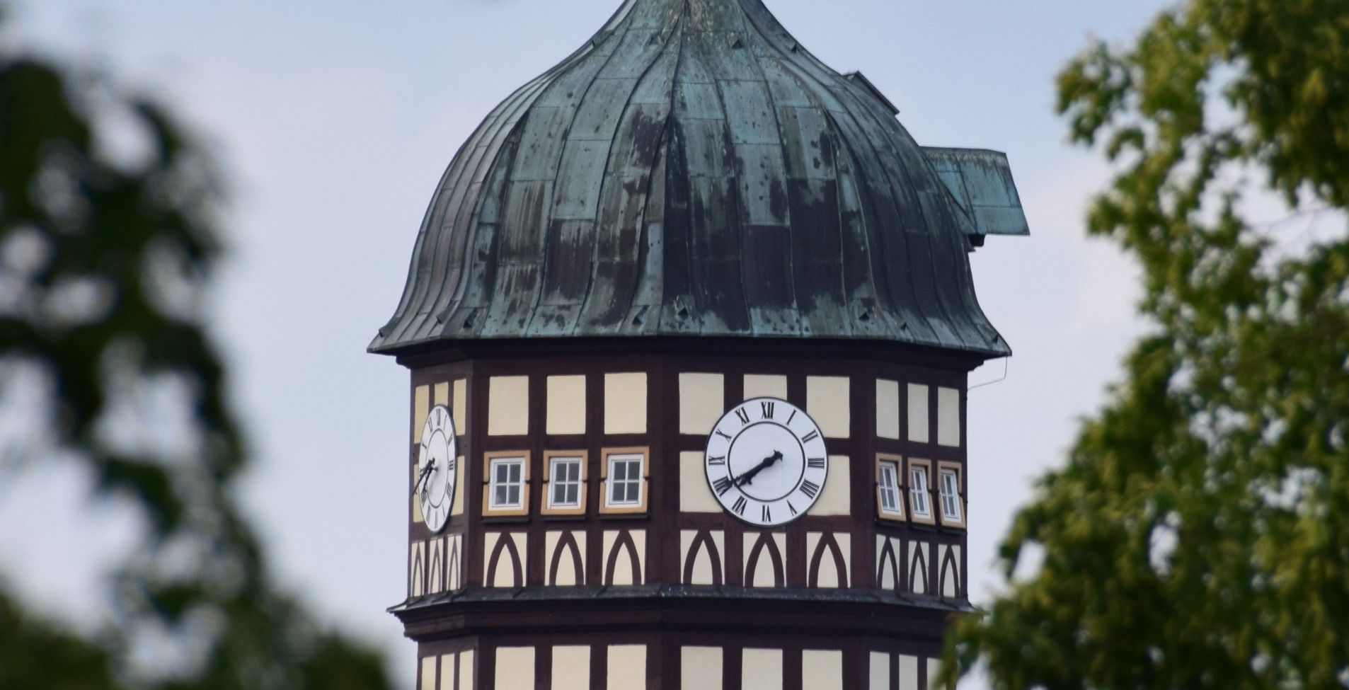 Der Kirchturm des Rhönstädtchens Geisa lädt am 15. Juni (Sonntag) zum vielschichtigen Erleben ein.